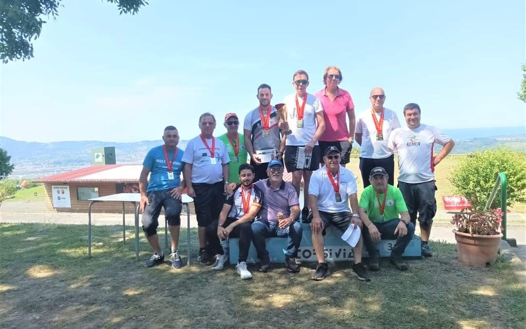 Seis medallas para Navarra en dos competiciones nacionales de Tiro al Plato