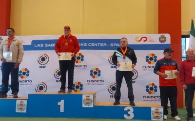Cuatro medallas para Navarra en el Campeonato de España FClass y Combinada